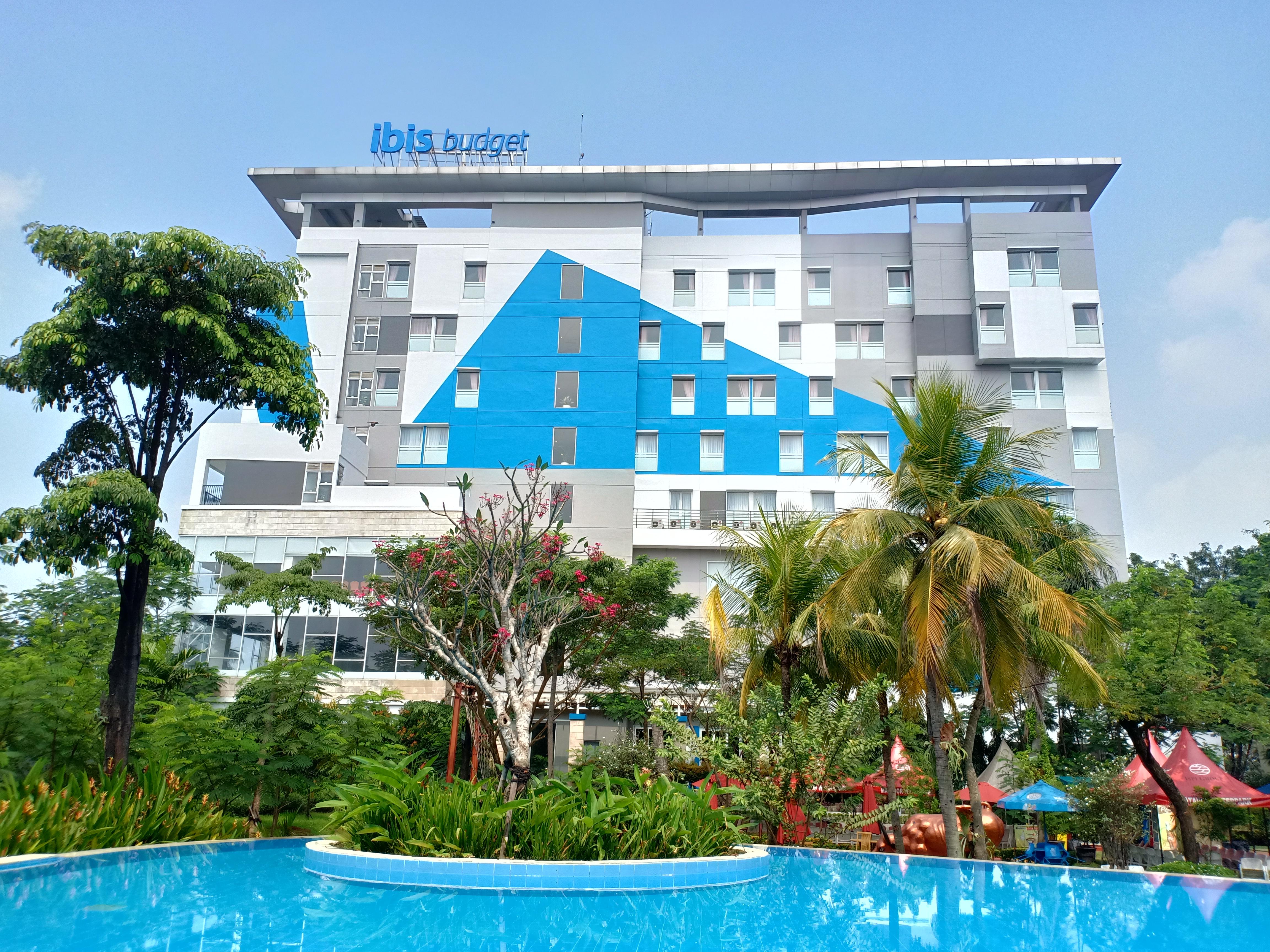 Ibis Budget Cikarang Festival Bekasi Ngoại thất bức ảnh