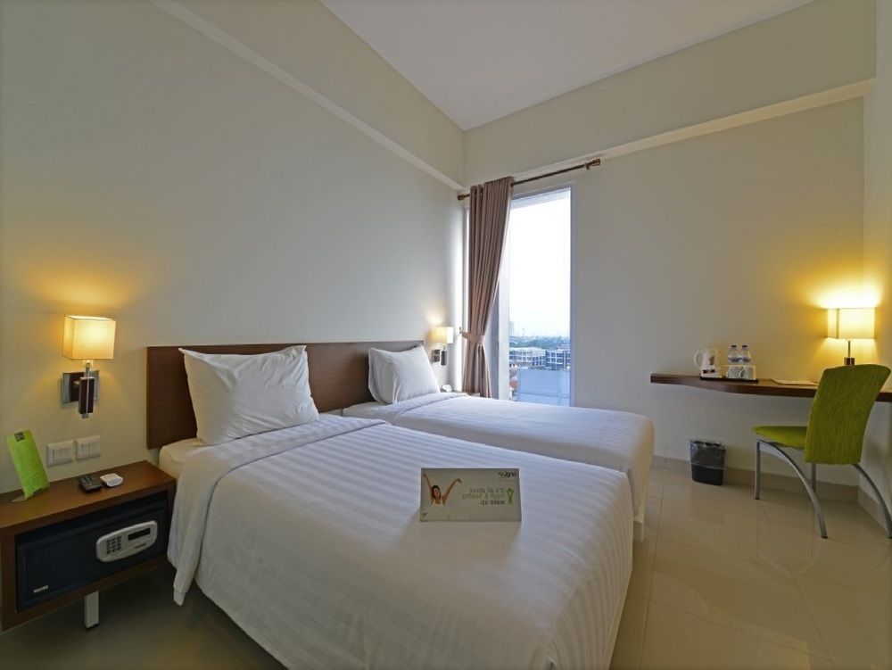 Ibis Budget Cikarang Festival Bekasi Ngoại thất bức ảnh