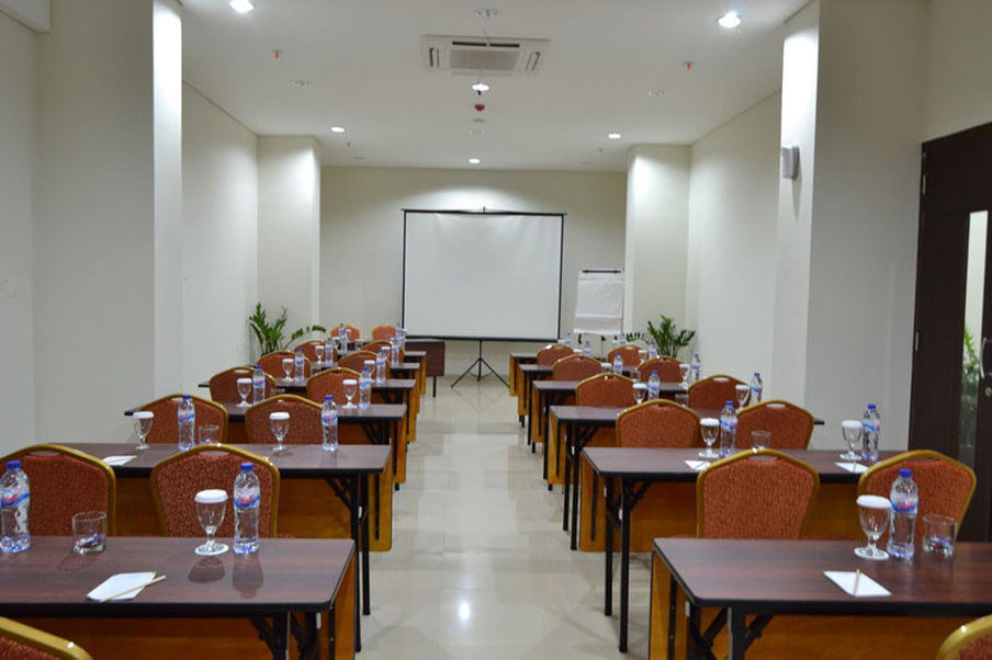 Ibis Budget Cikarang Festival Bekasi Ngoại thất bức ảnh