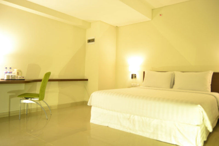Ibis Budget Cikarang Festival Bekasi Ngoại thất bức ảnh