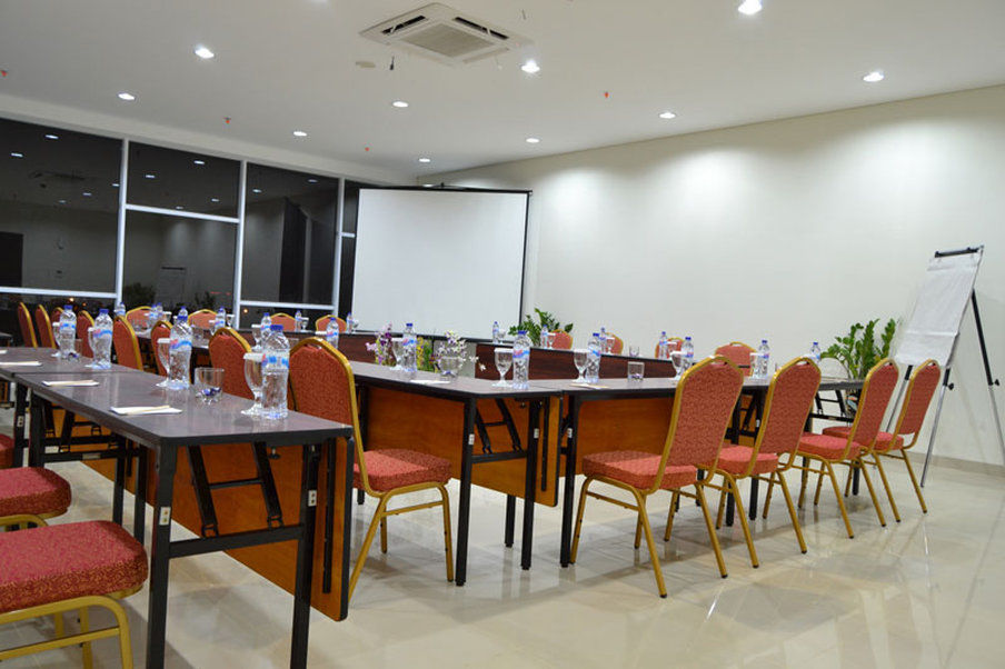 Ibis Budget Cikarang Festival Bekasi Ngoại thất bức ảnh