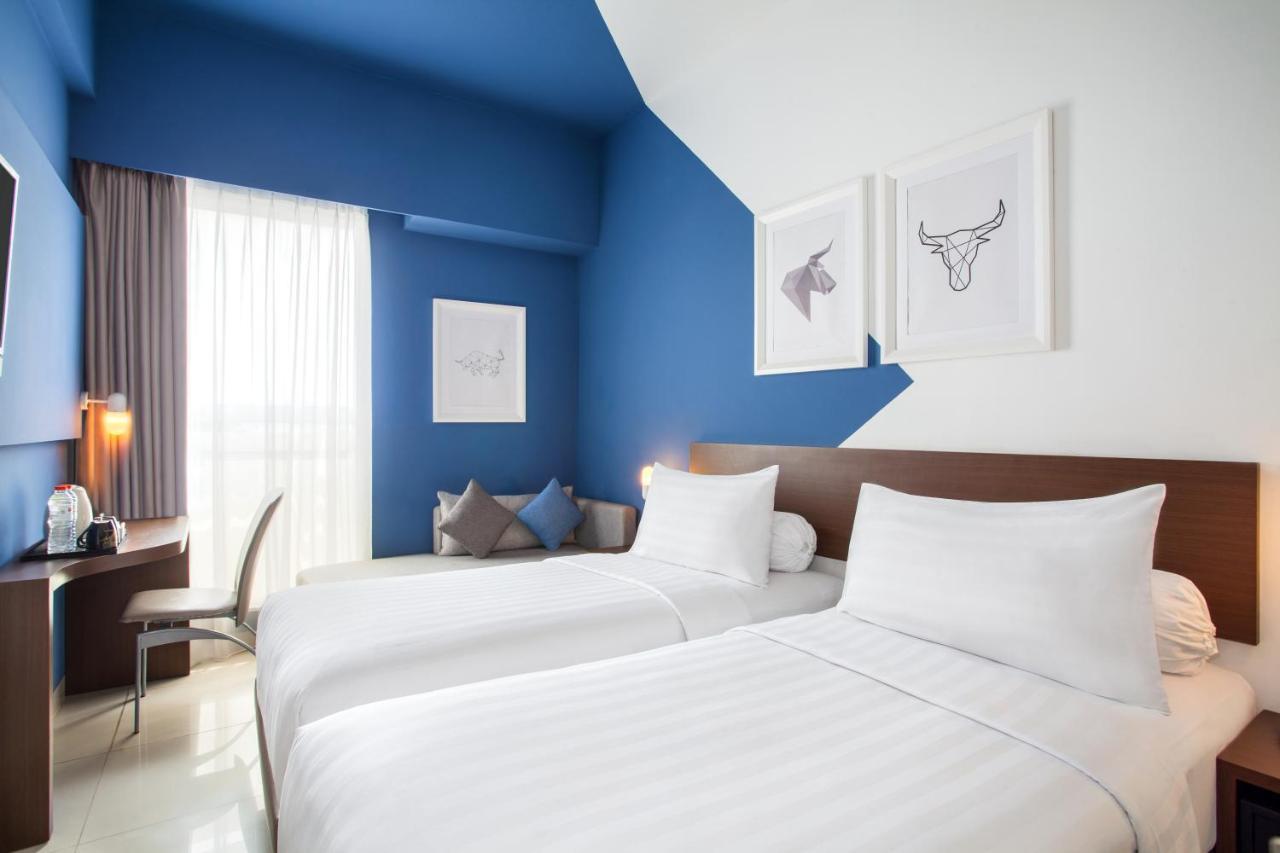 Ibis Budget Cikarang Festival Bekasi Ngoại thất bức ảnh