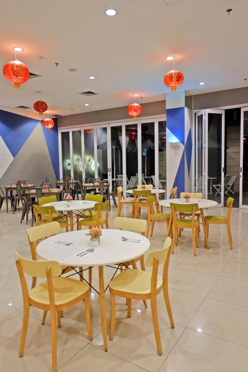 Ibis Budget Cikarang Festival Bekasi Ngoại thất bức ảnh