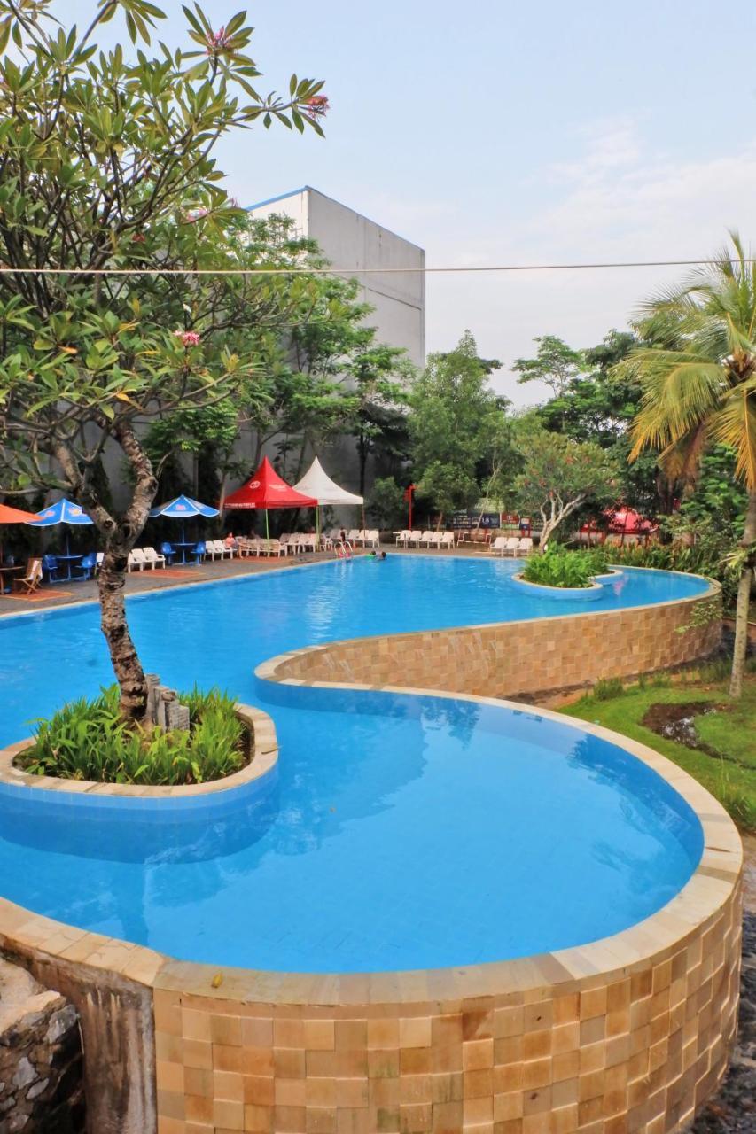 Ibis Budget Cikarang Festival Bekasi Ngoại thất bức ảnh