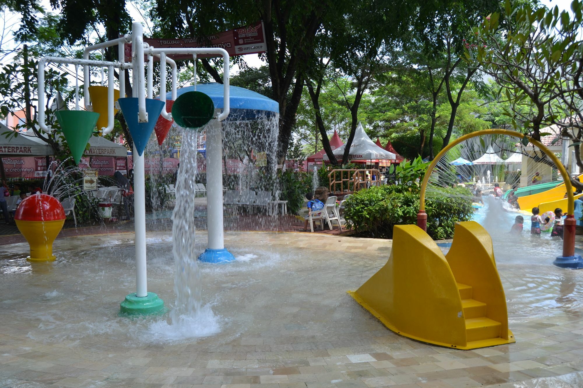 Ibis Budget Cikarang Festival Bekasi Ngoại thất bức ảnh